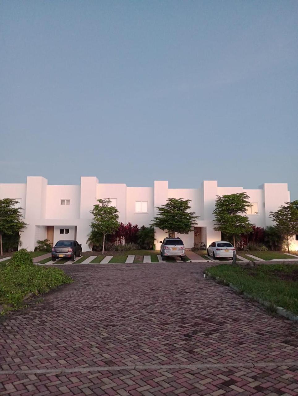 Karibana Paradise